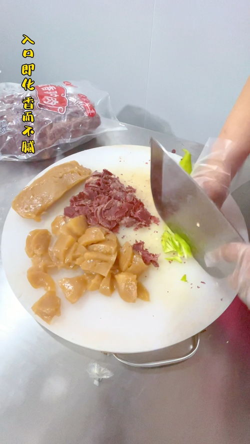 河間超越食品廠專業(yè)制作火燒餅坯,五香驢肉,驢肉燜子等食材