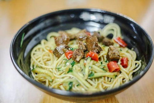 消夏,來碗涼皮涼面,店鋪已為你盤點